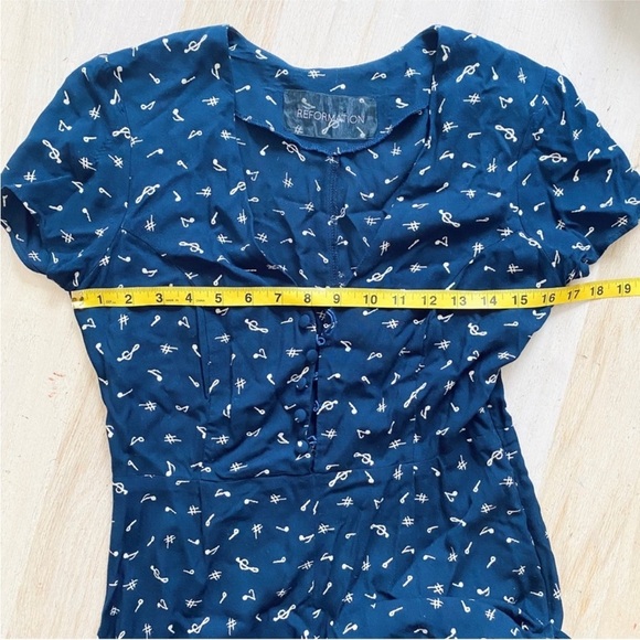 Reformation navy blue Musical note short romper - Picture 10 of 10